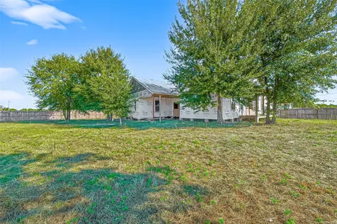 449 County Road 3566 Cleveland TX 77327