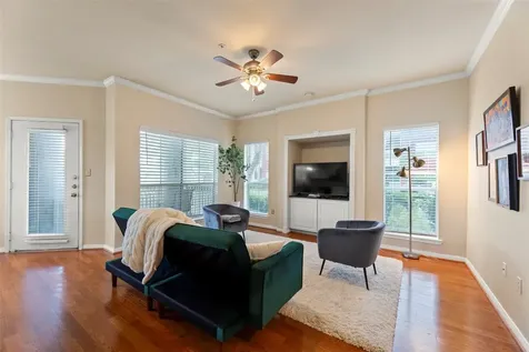 1330 Old Spanish Trail 2103 Houston TX 77054