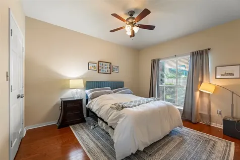 1330 Old Spanish Trail 2103 Houston TX 77054
