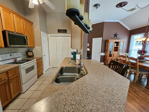 16403 N Eldridge Parkway C Tomball TX 77377