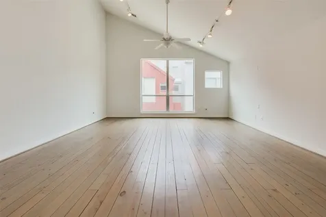 2605 Calumet Street 13 Houston TX 77004