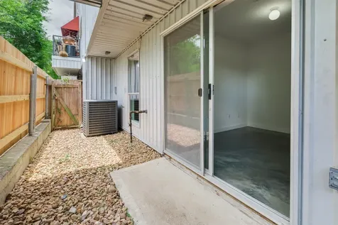 2605 Calumet Street 13 Houston TX 77004