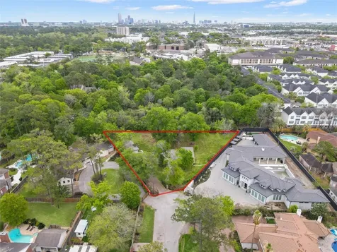 31 E Shady Lane Houston TX 77063