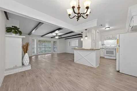 7718 Morley Street Houston TX 77061
