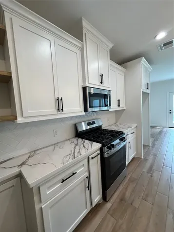 114 Capetown Circle Montgomery TX 77356