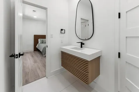 1 E Wedgewood Glen The Woodlands TX 77381