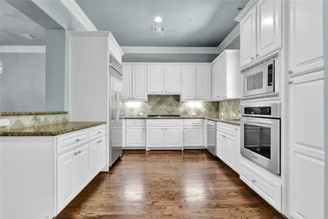 4631 Regent Manor Drive Kingwood TX 77345