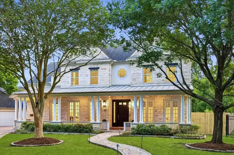 814 Atwell Street Bellaire TX 77401