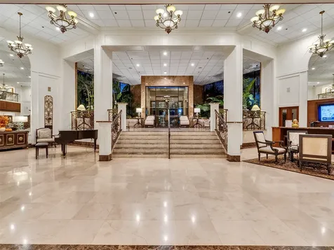 3525 Sage Road 812 Houston TX 77056