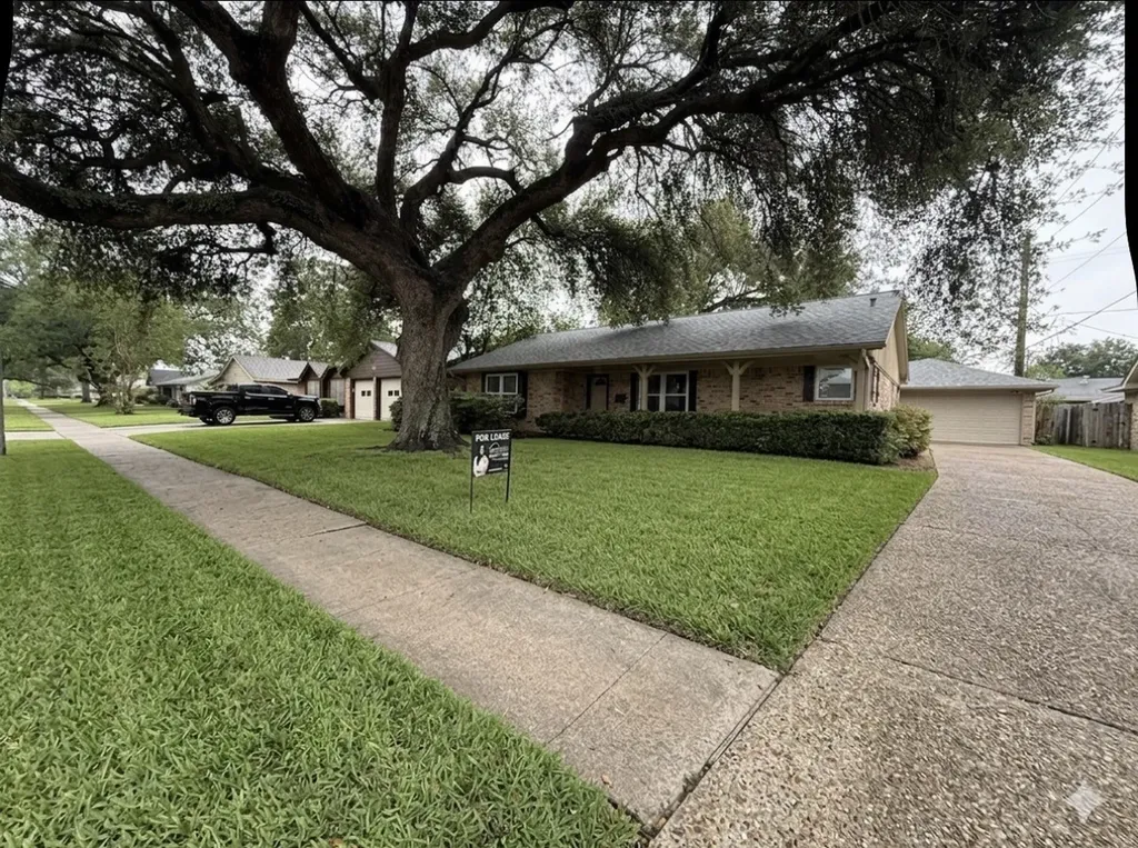 8226 Garden Parks Drive Houston TX 77075