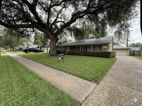8226 Garden Parks Drive Houston TX 77075
