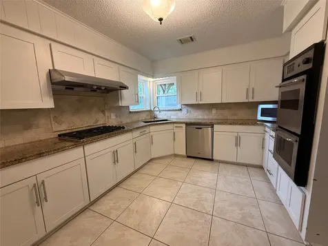 8226 Garden Parks Drive Houston TX 77075