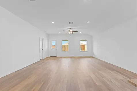 9111 Serene Haven Drive Iowa Colony TX 77583