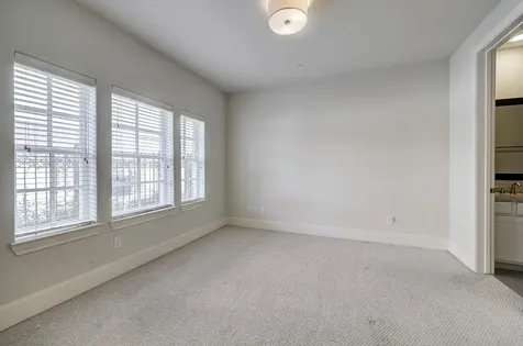 1110 Thompson Street Houston TX 77007