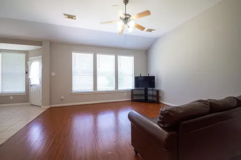 5526 Snapdragon Meadow Katy TX 77494