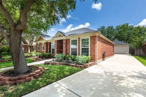 1526 Martin Lake Drive Richmond TX 77406