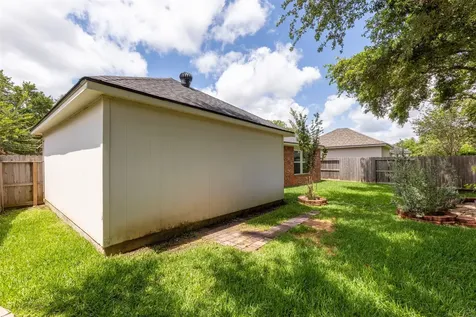 1526 Martin Lake Drive Richmond TX 77406