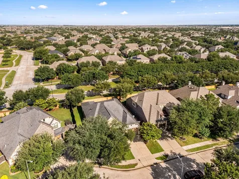 4430 Red Oak Grove Court Katy TX 77494