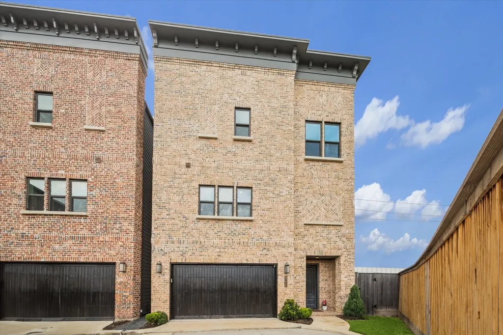 2803 Hicks Street Houston TX 77007