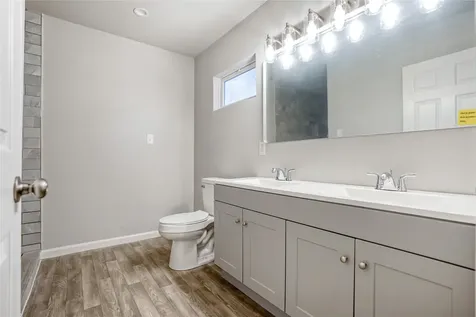 7978 Safebuy Street Houston TX 77028