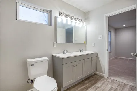 7978 Safebuy Street Houston TX 77028