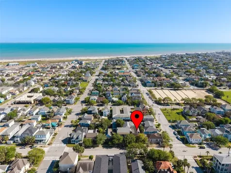 923 Church Street Galveston TX 77550