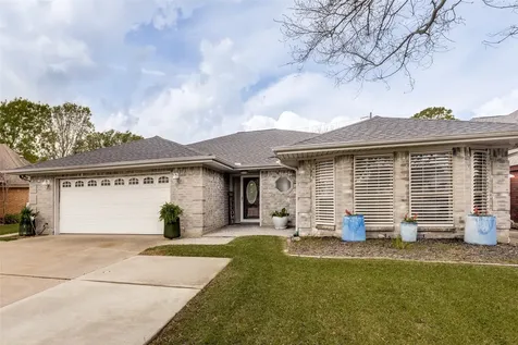 2507 N 18th Street N Texas City TX 77590