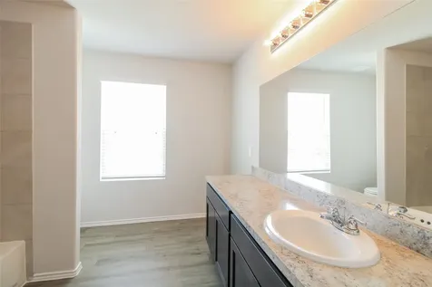 14000 Lahontan Drive Conroe TX 77384
