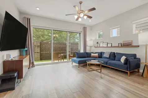 10407 Tranquil Cove Drive Houston TX 77043