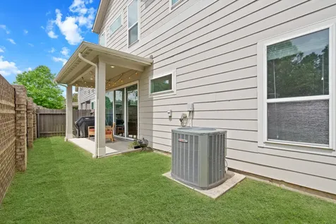 10407 Tranquil Cove Drive Houston TX 77043