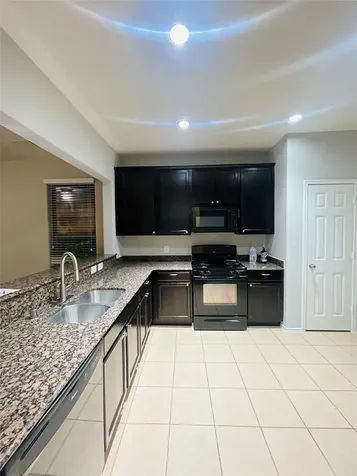 1411 S Maple Drive Katy TX 77493