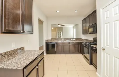 1411 S Maple Drive Katy TX 77493