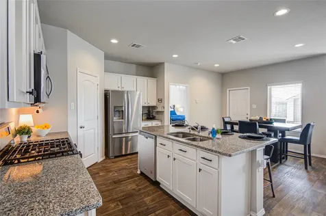 4711 Lombardy Fire Trail Katy TX 77449