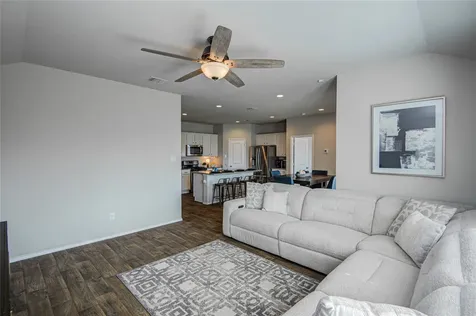 4711 Lombardy Fire Trail Katy TX 77449