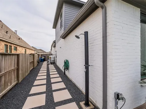 3411 Benito Drive Iowa Colony TX 77583