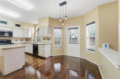 15606 Lago Villa Drive Tomball TX 77377