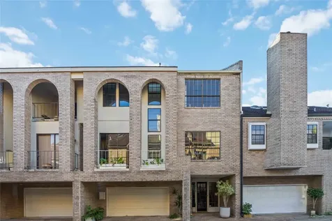 1425 Nantucket Drive B Houston TX 77057