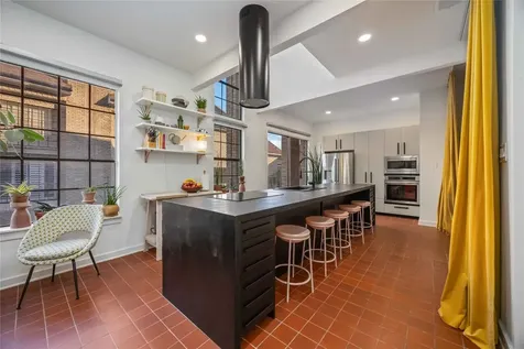 1425 Nantucket Drive B Houston TX 77057