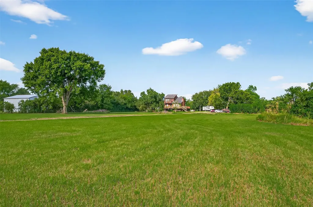 6250 N Mallard Drive Fulshear TX 77441