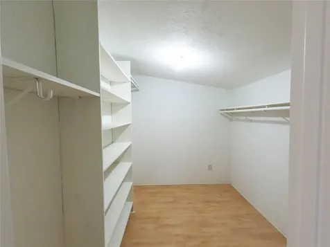 5231 Beechnut Street Houston TX 77096