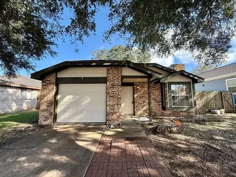 4411 Rattan Avenue Bay City TX 77414