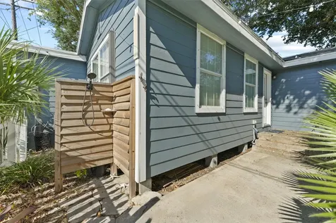 2614 59th Street Galveston TX 77551