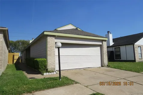 6527 Gladewell Drive Houston TX 77072
