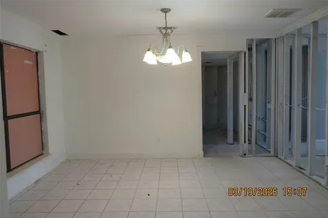 6527 Gladewell Drive Houston TX 77072