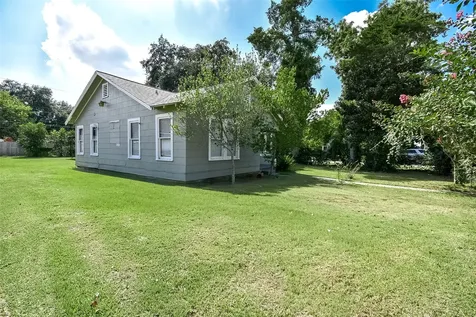 302 Damon Street Richmond TX 77406-3708
