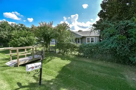 302 Damon Street Richmond TX 77406-3708