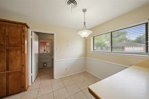 5002 Leafy Hollow Court Houston TX 77018