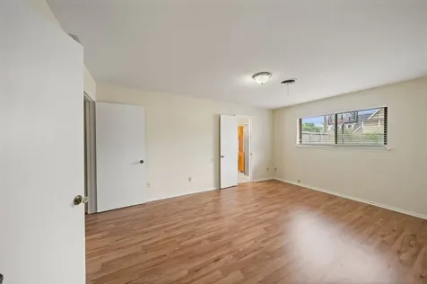 5002 Leafy Hollow Court Houston TX 77018