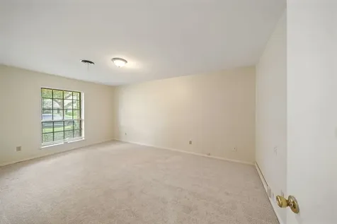 5002 Leafy Hollow Court Houston TX 77018