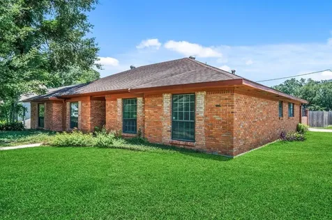5002 Leafy Hollow Court Houston TX 77018